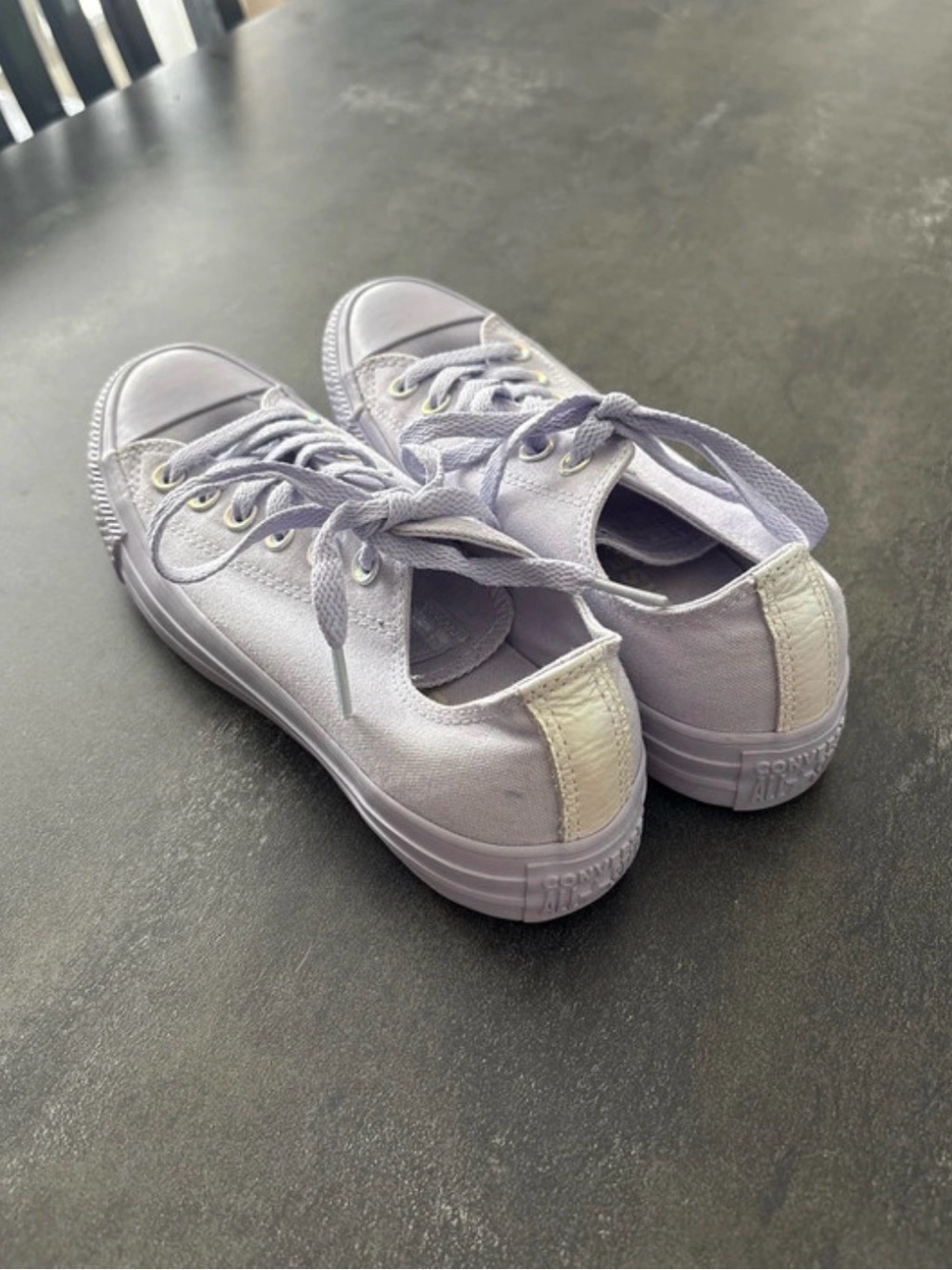 Converse Low-Top Sneakers in Light Lavender - Picture 2 of 3